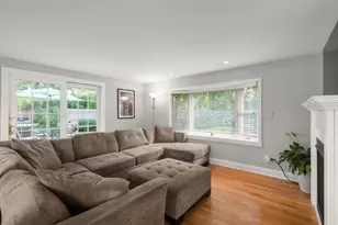 222 E Center Ave, Lake Bluff, IL 60044 - Photo 14