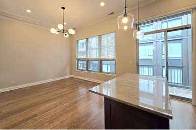 4 N Aberdeen Street #302, Chicago, IL 60607 - Photo 4
