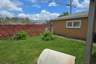 7805 S Reilly Terrace, Chicago, IL 60652 - Photo 48