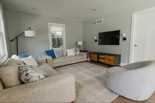1907 E Indiana St, Wheaton, IL 60187 - Photo 4
