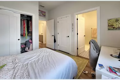 1348 W Roscoe Street #401, Chicago, IL 60657 - Photo 12