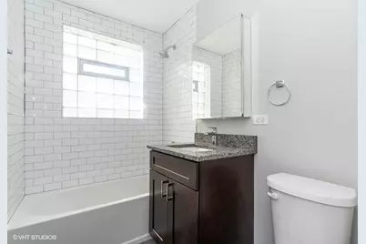 6515 N Seeley Avenue #2W, Chicago, IL 60645 - Photo 8