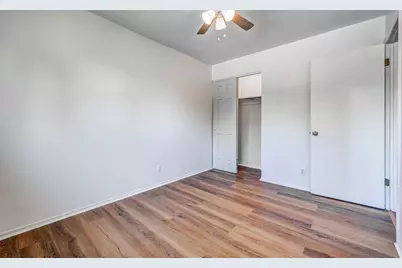 200 Hampdon Court, Bolingbrook, IL 60440 - Photo 12