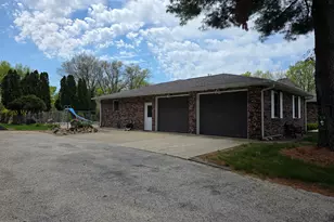 7289 N 2300th Ave, Geneseo, IL 61254 - Photo 4