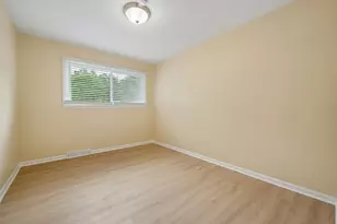 5112 Main St, Lisle, IL 60532 - Photo 8