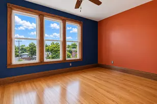 4988 N Elston Ave, Chicago, IL 60630 - Photo 4