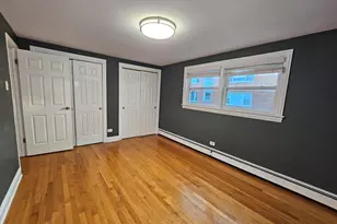 6925 W 64th Pl, Chicago, IL 60638 - Photo 14