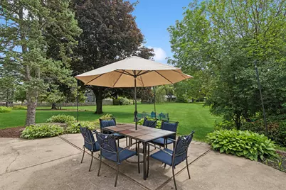 413 Catalpa Lane, Libertyville, IL 60048 - Photo 20
