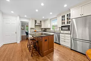 423 Pleasant Ave, Highland Park, IL 60035 - Photo 12