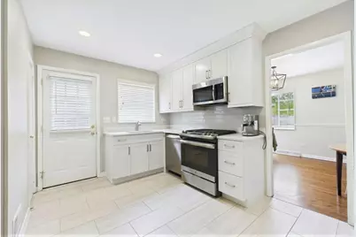 40 S Maywood Road #40, Lake Forest, IL 60045 - Photo 6