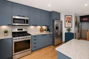 1649 W Ontario St, Chicago, IL 60622 - Photo 14