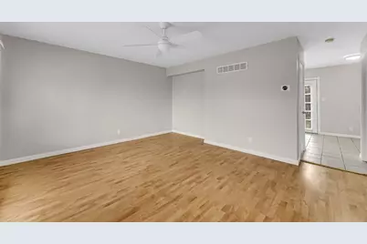 451 Yorkshire Square #451, Bolingbrook, IL 60440 - Photo 8