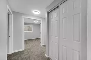 451 Yorkshire Sq, Bolingbrook, IL 60440 - Photo 10