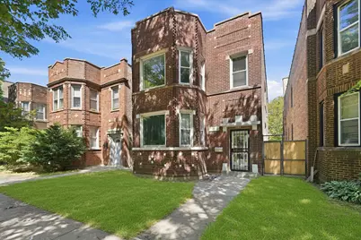 9015 S Muskegon Avenue, Chicago, IL 60617 - Photo 32