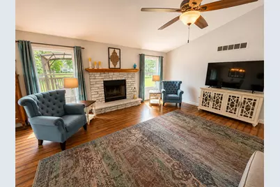 614 Moth Street, Pecatonica, IL 61063 - Photo 8