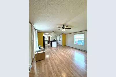 1028 NW Alma Circle #1028, Round Lake, IL 60073 - Photo 6