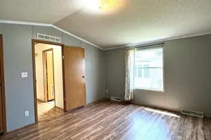 1028 NW Alma Cir, Round Lake, IL 60073 - Photo 30