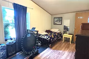 1028 NW Alma Cir, Round Lake, IL 60073 - Photo 34