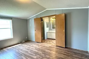 1028 NW Alma Cir, Round Lake, IL 60073 - Photo 26