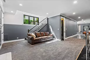 10N618 Manchester Ln, Elgin, IL 60124 - Photo 54