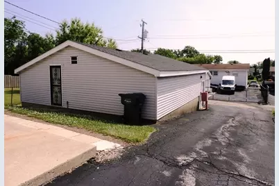 2125 Wright Avenue, North Chicago, IL 60064 - Photo 26