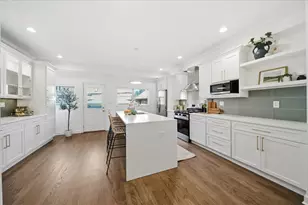1614 W Wabansia Ave, Chicago, IL 60622 - Photo 8