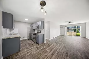 9954 S 84th Terrace S, Palos Hills, IL 60465 - Photo 8