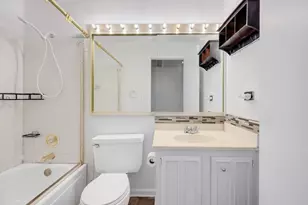 290 Loveland Dr, Glendale Heights, IL 60139 - Photo 14