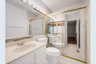 290 Loveland Drive, Glendale Heights, IL 60139 - Photo 12