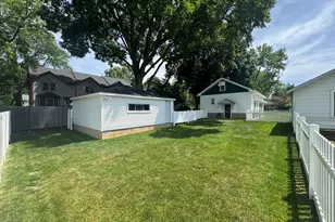 240 W Wilson St, Palatine, IL 60067 - Photo 6