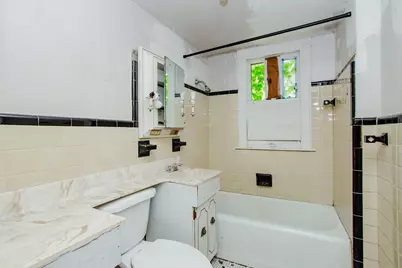 8255 S Saint Lawrence Avenue, Chicago, IL 60619 - Photo 24