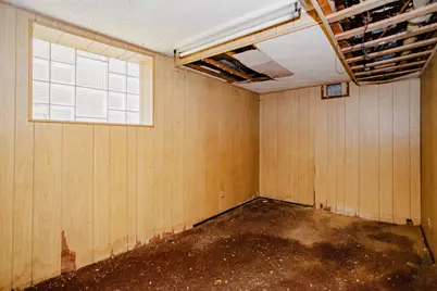 8255 S Saint Lawrence Avenue, Chicago, IL 60619 - Photo 32