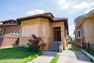 8255 S St Lawrence Ave, Chicago, IL 60619 - Photo 1