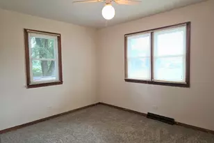 15506 Clifton Park Ave, Markham, IL 60428 - Photo 14