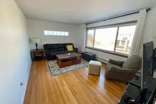 6309 W Touhy Ave, Chicago, IL 60646 - Photo 2