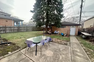 6309 W Touhy Ave, Chicago, IL 60646 - Photo 16
