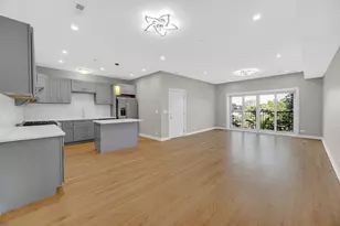 3225 S Halsted St, Chicago, IL 60608 - Photo 6