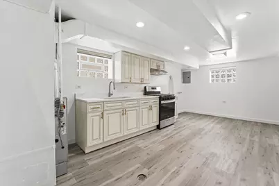 847 W 50th Street, Chicago, IL 60609 - Photo 12