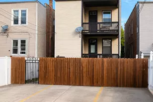 3431 W Lyndale St, Chicago, IL 60647 - Photo 18