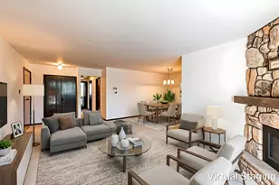 931 E Kings Row, Palatine, IL 60074 - Photo 2