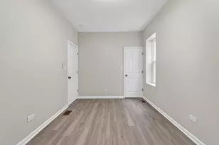 151 N Long Ave, Chicago, IL 60644 - Photo 12