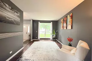 614 Sumac Dr, Aurora, IL 60506 - Photo 6
