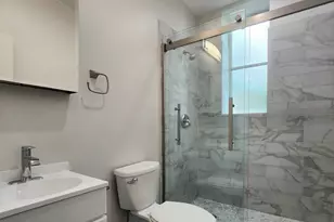 1444 W Erie St, Chicago, IL 60642 - Photo 6