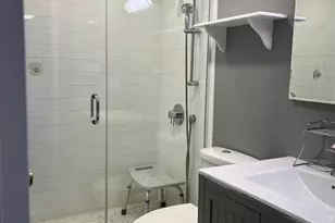 7141 N Kedzie Ave, Chicago, IL 60645 - Photo 8