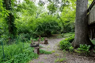 21W363 Walnut Rd, Glen Ellyn, IL 60137 - Photo 22