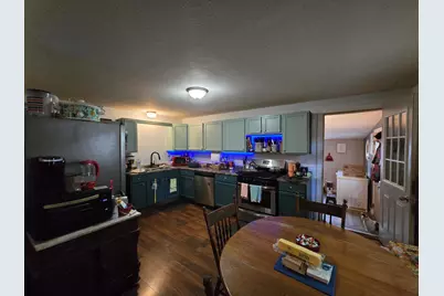 213 W South, Mt. Sterling, IL 62353 - Photo 4