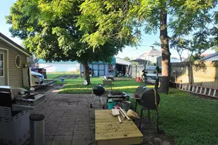 213 W S, Mt. Sterling, IL 62353 - Photo 16