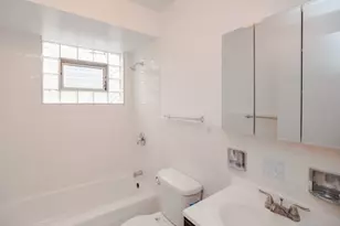 2003 W Touhy Ave, Chicago, IL 60645 - Photo 12