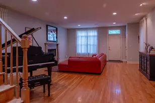 2111 N Whipple St, Chicago, IL 60647 - Photo 4