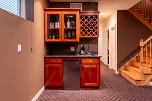 2111 N Whipple St, Chicago, IL 60647 - Photo 12